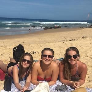 Meet your Posher, Christy